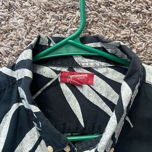 Arizona Jean Company Black and White Dress Shirt